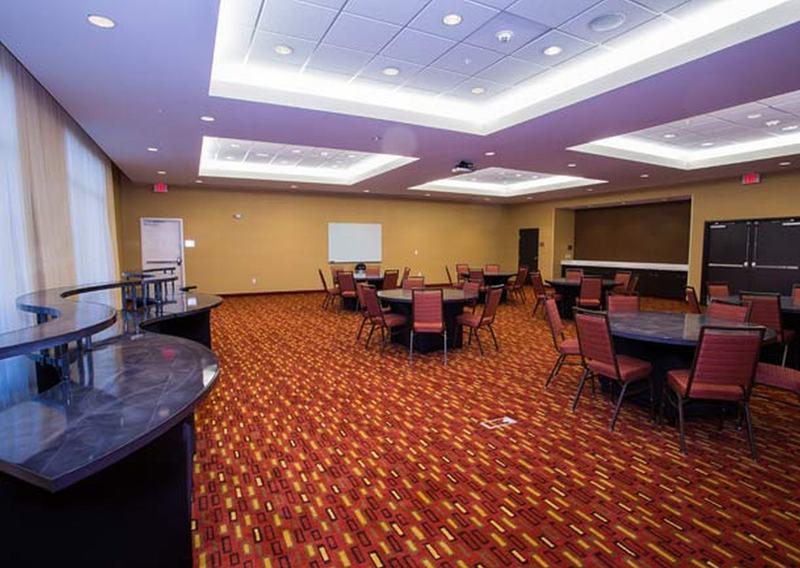 Courtyard By Marriott Lubbock Downtown/University Area Exterior photo