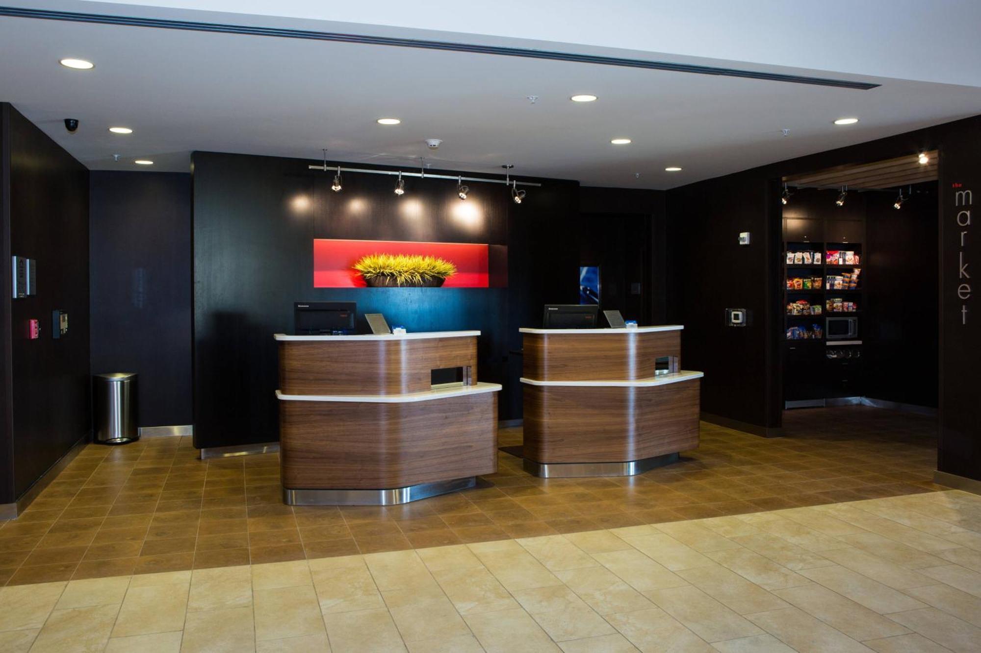 Courtyard By Marriott Lubbock Downtown/University Area Exterior photo